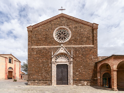 Chiesa di Sant'Agostino church exterior with Rose window and Gothic main entrance. Montalcino, Tuscany, Italy