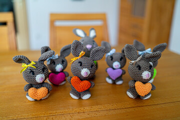 Amigurumi Easterbunnys with Hearts in different Colours. Selfmade Handmade Bavaria Germany