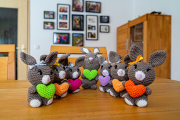 Amigurumi Easterbunnys with Hearts in different Colours. Selfmade Handmade Bavaria Germany
