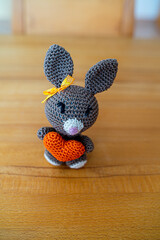 Amigurumi Easterbunnys with Hearts in different Colours. Selfmade Handmade Bavaria Germany