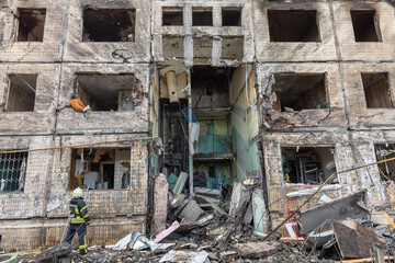 Fototapeta na wymiar Destroyed house after a rocket attack in Kyiv, Ukraine