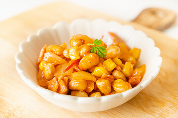 大豆のトマト炒め