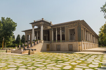 Fototapeta na wymiar Royal Palace in Afif-Abad (Gulshan) garden in Shiraz, Iran