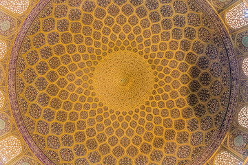 Dome of Sheikh Lotfollah Mosque in Isfahan, Iran © Matyas Rehak
