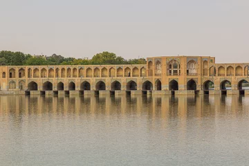 Fotobehang Khaju Brug Khaju-brug in Isfahan, Iran