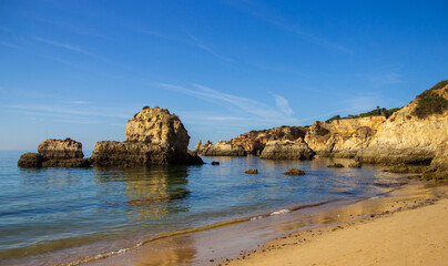 Vista da praia do alem&atilde;o - Algarve Portugal