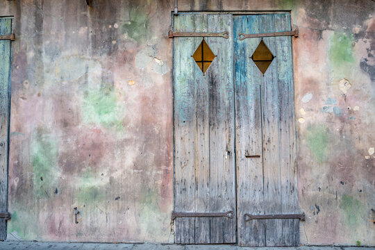 Beautiful pastel door of the famous Preservation Hall jazz venue in the French Quarter, in New Orleans, LA.