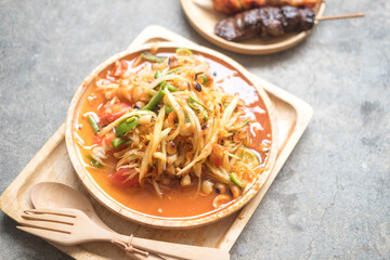 Papaya spicy salad