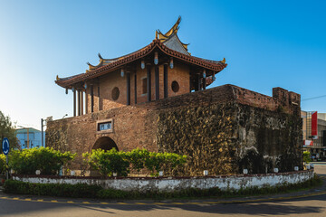 Fototapeta na wymiar south gate of Hengchun old city at Pingtung city in Taiwan. Translation: south gate