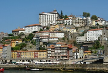 Fototapeta na wymiar Colorful Porto Panorama - Portugal 