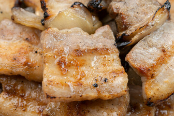 美味しい豚肉炭火で焼いた焼き鳥