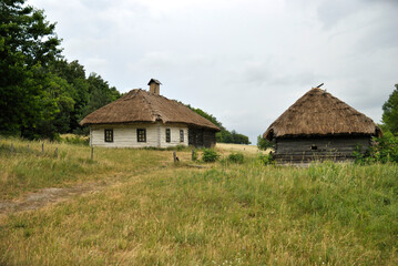 Obraz premium old houses in the Ukrainian village