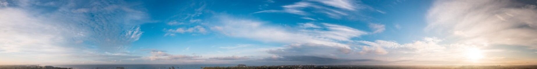 Obraz premium Beautiful cloudy sky. Panoramic composition in high resolution.