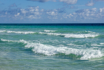 Turquoise waves