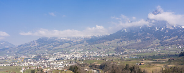 Lucerne-Lake Lucerne Region is looking forward to your visit. Snowy mountains, icy silence and...