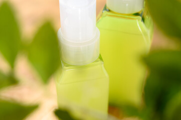 化粧水　乳液　美容液　保湿