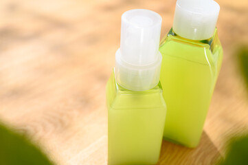 化粧水　乳液　美容液　保湿