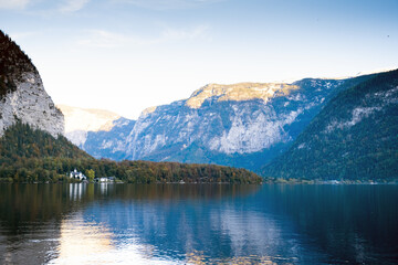 Naklejka na ściany i meble Blue lake in the mountains. Mountain European lake. Austria, Alps. Hallstatt.