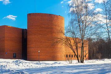 Moscow Paleontological Institute, illuminated by the sun