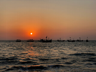 Fototapeta premium Sunset at Bay of Bangal from the Coral island