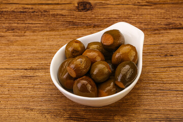 Marinated feijoa in the bowl