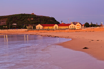 Newcastle beach bath rise