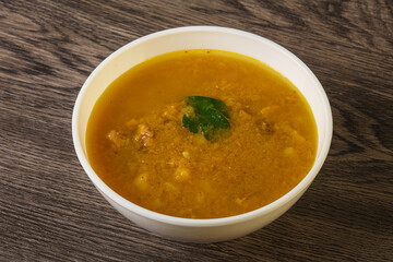 Pea soup with smoked meat