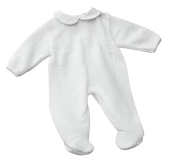 Pijama de bebé blanco sobre fondo blanco.  White baby pajamas on white background.