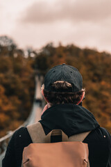 Fotograf auf Brücke