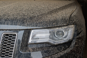 Sahara dust brings blood rain to Germany and colors the cars yellow. The rained off dust sticks to...