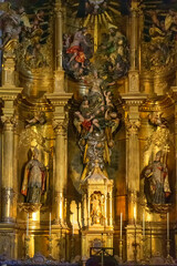 Detalles y retablo de la Capilla Mayor de la Catedral de Mondoñedo, Lugo, España