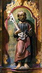 Fototapeta na wymiar Detalle retablo en Museo diocesano de la catedral de mondoñedo, Imagen de San Pablo, Galicia, España