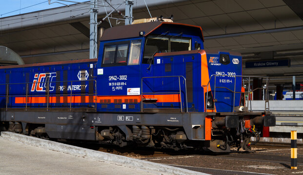 PKP Intercity, SM42 class road switcher locomotive at Kraków Główny main railway station. Polish state railways cargo logistics shunter on March 12, 2022 in Krakow, Poland.