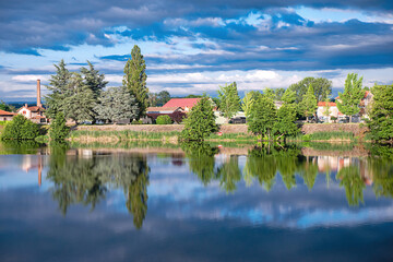 Reflections on the water in Roanne, France/Reflets sur l'eau à Roanne