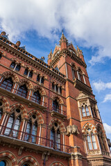Obraz premium St Pancras Station, London. A red-brick old building.