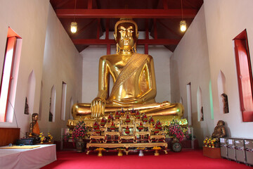 buddhist temple (Wat Sao Thong Thong) in lopburi (thailand)