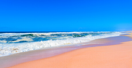 Sandstrand von Praia de Mira im Kreis Mira, Portugal