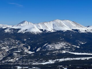 Amazing winter landscape. Peaks covered with snow on a beautiful sunny day. Breckenridge ski resort, Colorado.