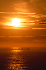 Obraz na płótnie Canvas sunset in the pacific sea