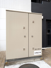 マンションの変電設備