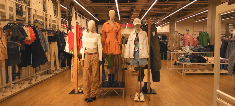 POLAND, BYDGOSZCZ - March 11, 2022: Female mannequins. Fashion store interior. Banner