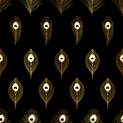Fototapeta premium Golden metallic peacock feathers seamless pattern illustration