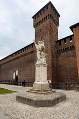 Castello Sforzesco na cidade de Milão no norte de Itália