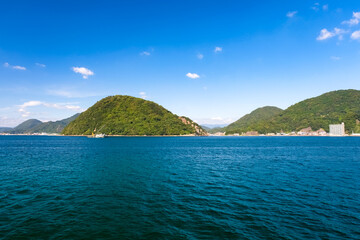 静岡県沼津市 内浦湾の風景（長井崎小中一貫学校入口、バスのりばから）