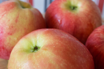 Fototapeta na wymiar Several apples of the Ligol and gala varieties, a close-up shot.