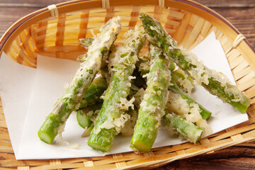 アスパラガスの天ぷら