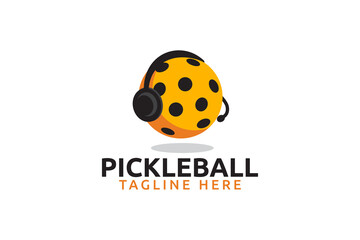 Fototapeta premium pickleball podcast logo with a combination of a ball and headset