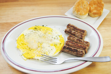 Breakfast of Fried Eggs with Sausage Links
