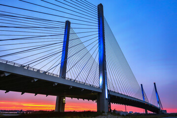 Fototapeta na wymiar Bridge at sunset