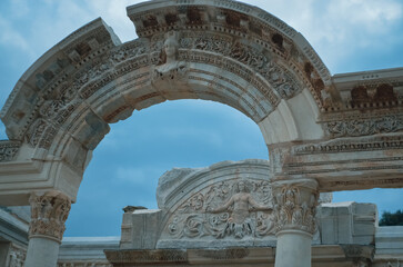 arch of hadrian